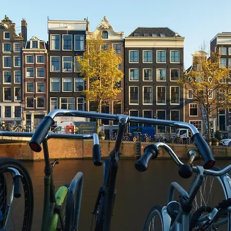 Apartment 18th Century Groundfloor Canal House With Patio/garden *